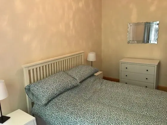 Apart Daire, Birden Çok Yatak, Sigara İçilmez