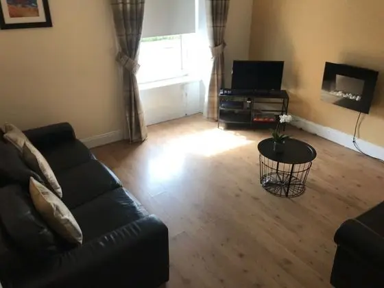 Apart Daire, Birden Çok Yatak, Sigara İçilmez