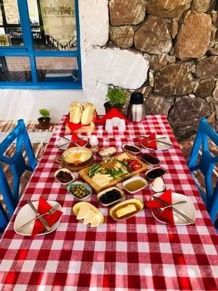 Türkmen Oba Evi