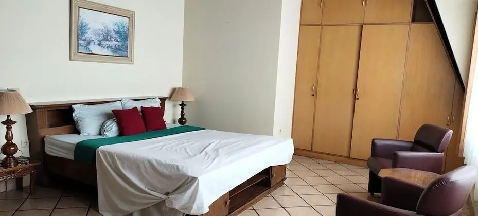 Çatı Katı Süiti (Penthouse)