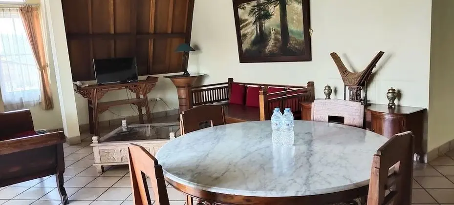 Çatı Katı Süiti (Penthouse)