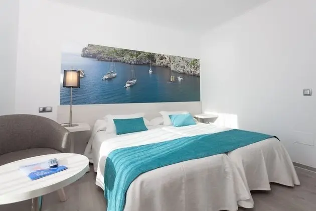 Standard Tek Büyük Yataklı Oda, Deniz Manzaralı, Kule