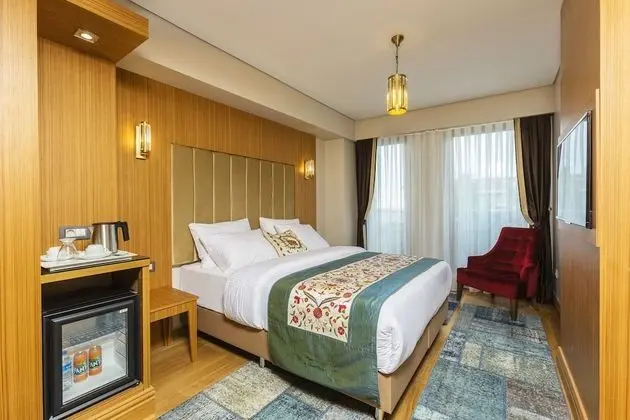 Standard Tek Büyük veya İki Ayrı Yataklı Oda, 1 Yatak Odası, Sigara İçilmez, Şehir Manzaralı