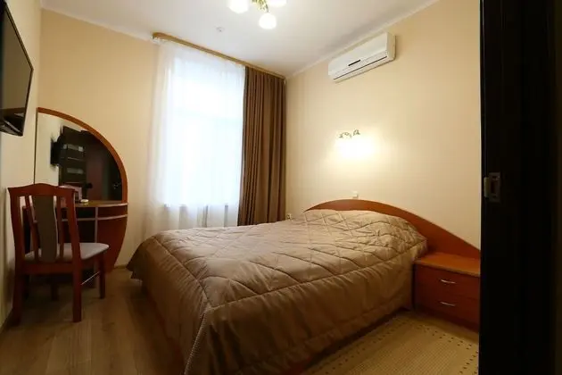 Junior Süit, 1 Çift Kişilik Yatak