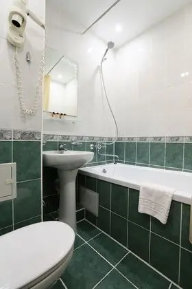 Junior Süit, 1 Çift Kişilik Yatak