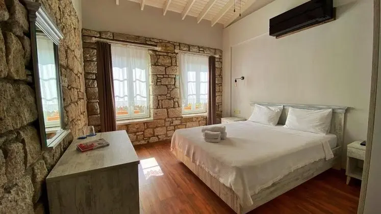 Deluxe Üç Kişilik Oda , Şehir Manzaralı