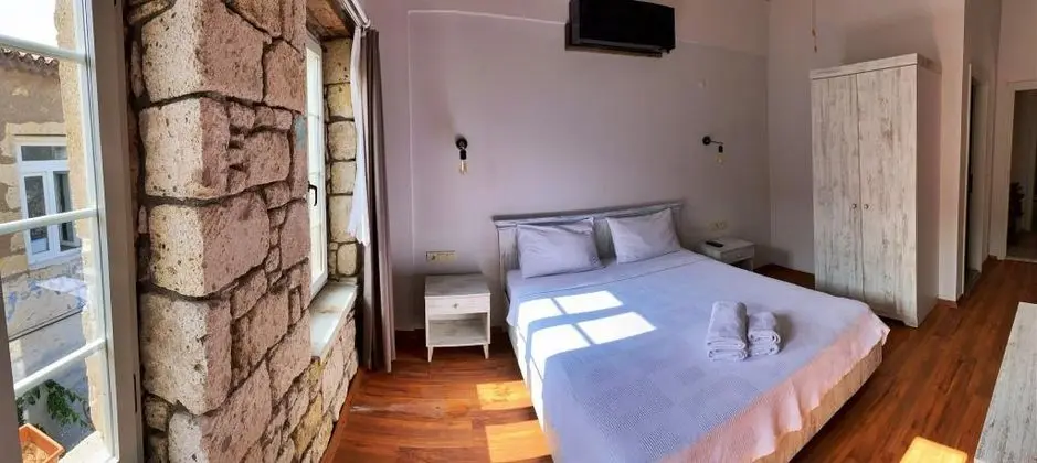 Deluxe Üç Kişilik Oda , Şehir Manzaralı