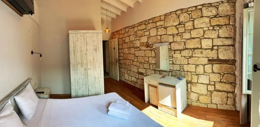 Deluxe Üç Kişilik Oda , Şehir Manzaralı
