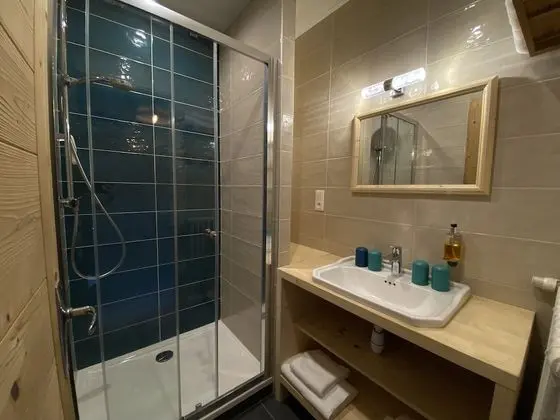 Comfort Dört Kişilik Oda