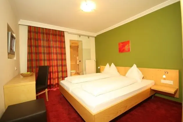 Standard Tek Büyük Yataklı Oda, Balkon