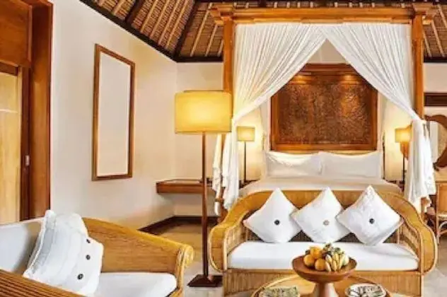 Villa, Kişiye Özel Havuzlu, Kısmi Deniz Manzarası
