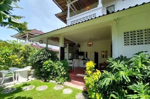 Comfort Villa, 2 Yatak Odası, Balkon, Havuz Manzaralı