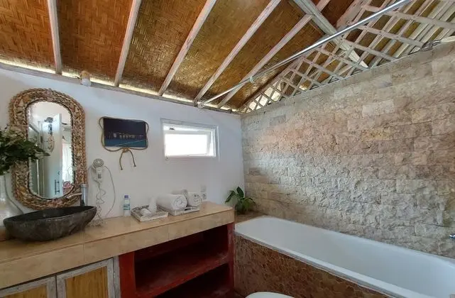 Comfort Villa, 2 Yatak Odası, Balkon, Havuz Manzaralı