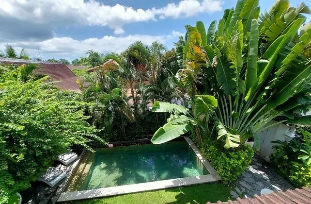 Comfort Villa, 2 Yatak Odası, Balkon, Havuz Manzaralı