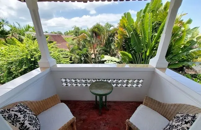Comfort Villa, 2 Yatak Odası, Balkon, Havuz Manzaralı