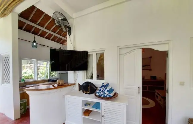 Comfort Villa, 2 Yatak Odası, Balkon, Havuz Manzaralı