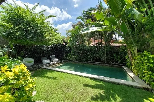 Comfort Villa, 2 Yatak Odası, Balkon, Havuz Manzaralı