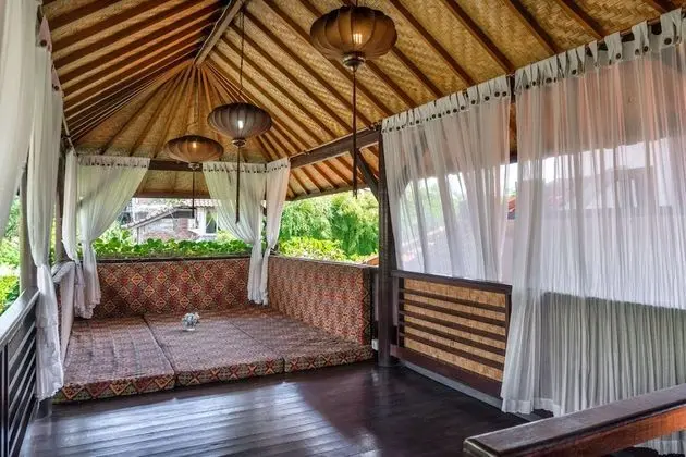 Family Villa, 4 Yatak Odası, Avlu Manzaralı, Havuz Kenarı