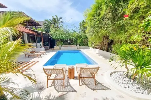 Family Villa, 4 Yatak Odası, Avlu Manzaralı, Havuz Kenarı