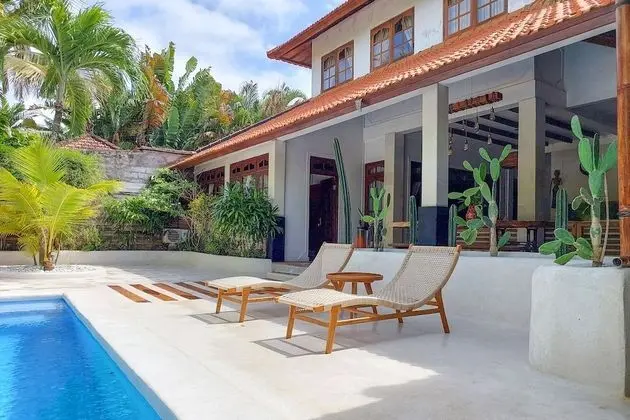 Family Villa, 4 Yatak Odası, Avlu Manzaralı, Havuz Kenarı