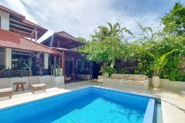 Family Villa, 4 Yatak Odası, Avlu Manzaralı, Havuz Kenarı