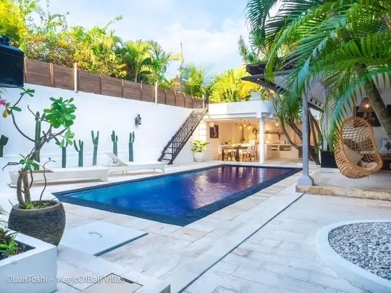 Luxury Villa, 3 Yatak Odası, Balkon/Veranda, Bahçe Manzaralı