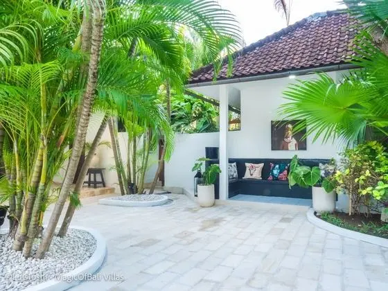 Luxury Villa, 3 Yatak Odası, Balkon/Veranda, Bahçe Manzaralı