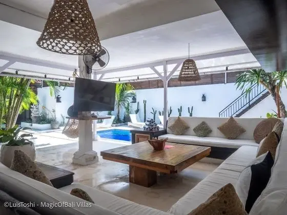 Luxury Villa, 3 Yatak Odası, Balkon/Veranda, Bahçe Manzaralı