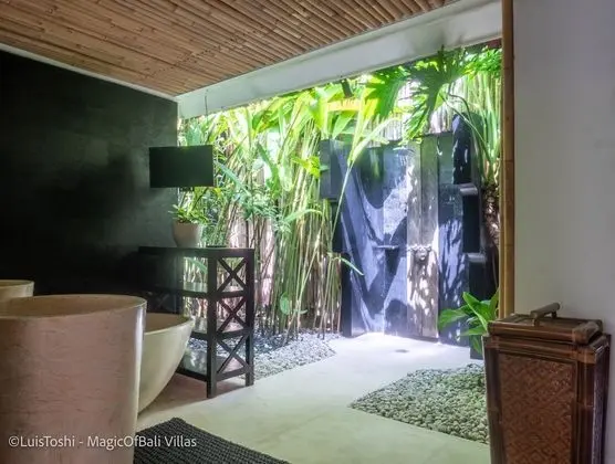 Luxury Villa, 3 Yatak Odası, Balkon/Veranda, Bahçe Manzaralı