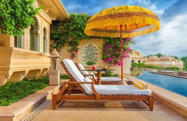 Premier Oda (Semi Private Pool)