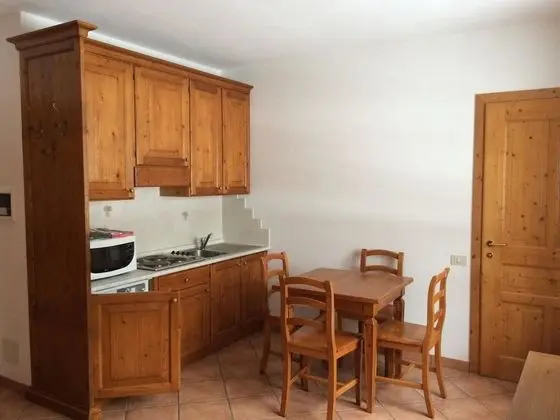 Basic Stüdyo, Dağ Manzaralı, Zemin Kat