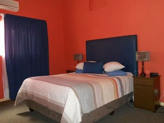 Self-catering units - One Bedroom