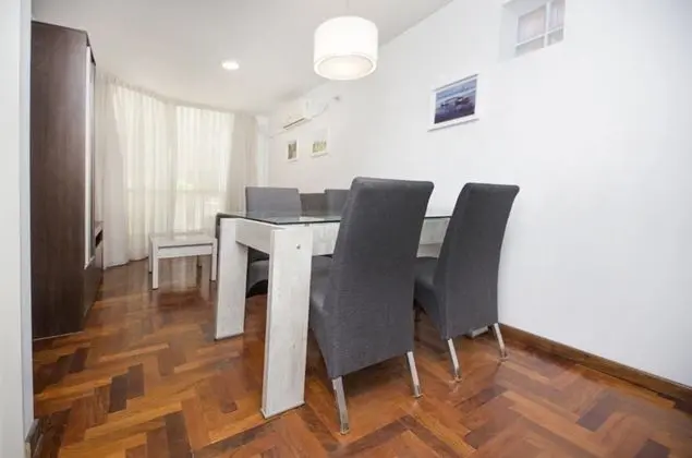 Apart Daire, Şehir Manzaralı