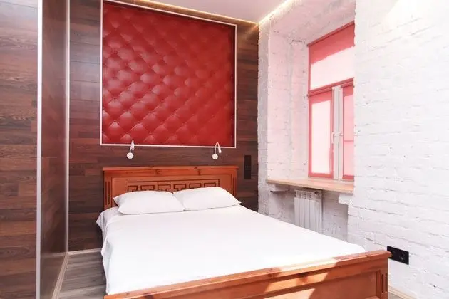 Standard Tek Büyük Yataklı Oda