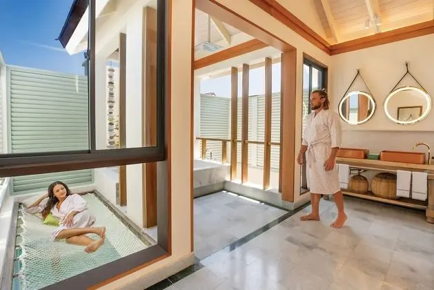Nest Water Villa (minimum 2 adults)
