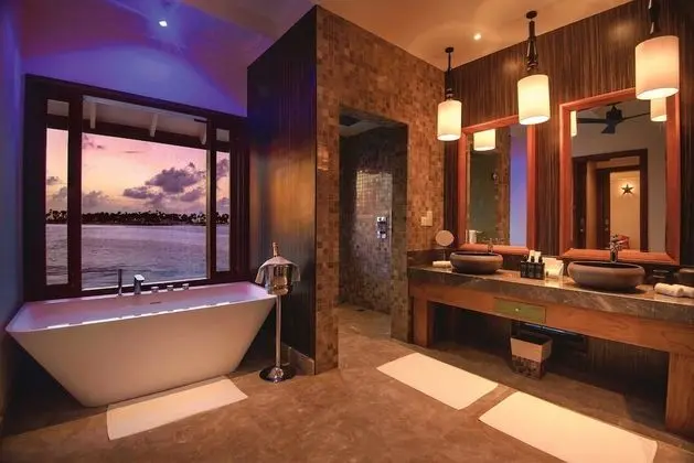 Water Villa with Pool