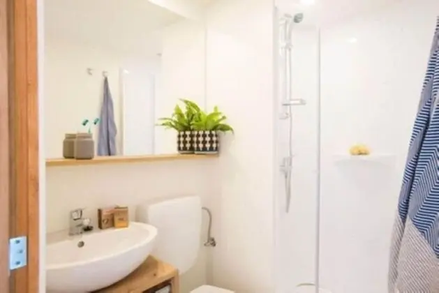 Forest Lodge (1-2 adults)