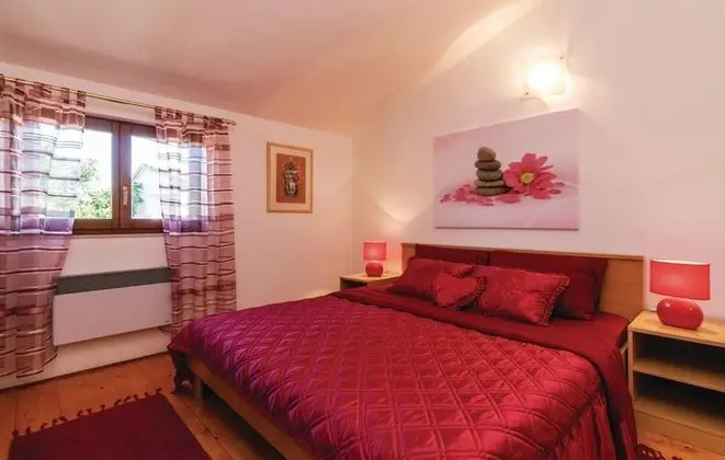 Apart Daire, 1 En Büyük (King) Boy Yatak ve Çekyat