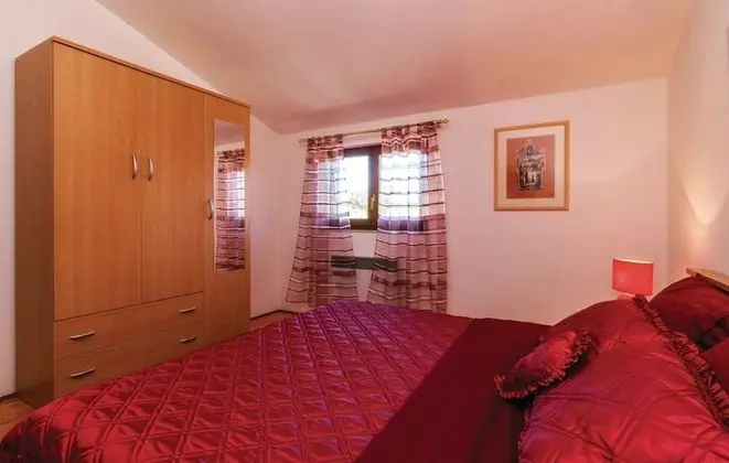 Apart Daire, 1 En Büyük (King) Boy Yatak ve Çekyat