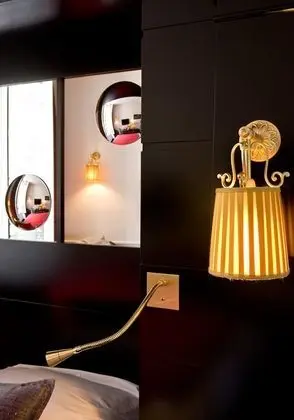 Classic Tek Büyük veya İki Ayrı Yataklı Oda