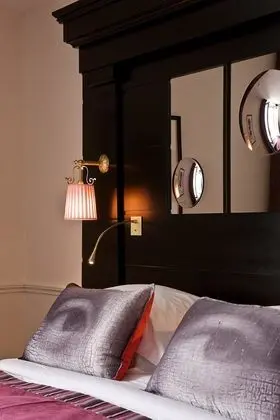 Deluxe Tek Büyük veya İki Ayrı Yataklı Oda