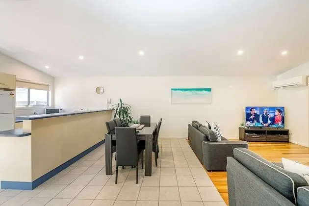 Standard Apart Daire, 3 Yatak Odası, 2 Banyolu (3 Bedroom Townhouse)