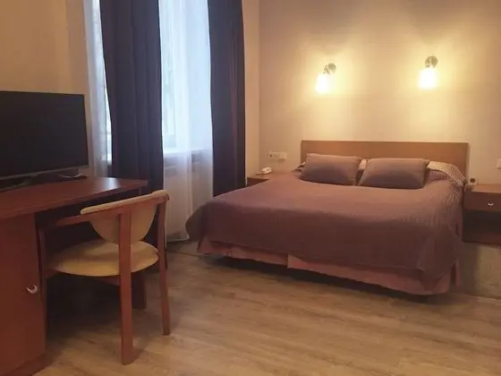 Comfort Tek Büyük veya İki Ayrı Yataklı Oda