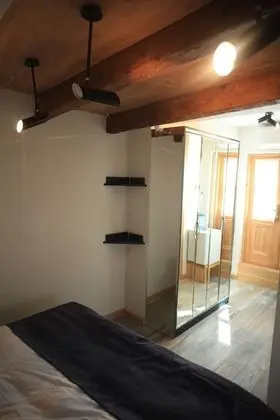 Apart Daire, 1 Büyük (Queen) Boy Yatak