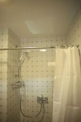 Apart Daire, 1 Büyük (Queen) Boy Yatak