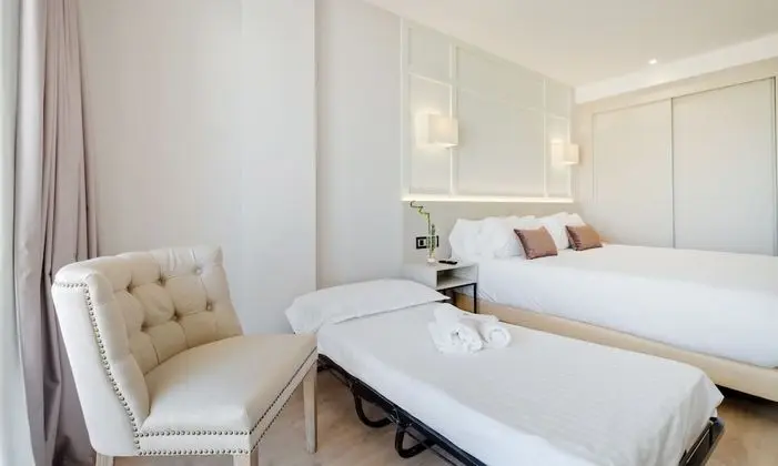 Üç Kişilik Oda (2+1)