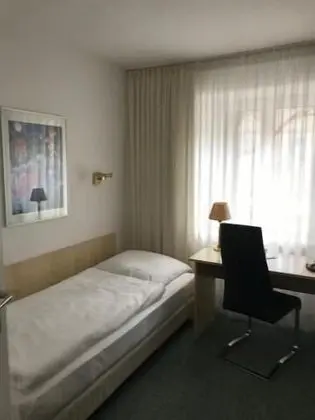 Standard Tek Kişilik Oda