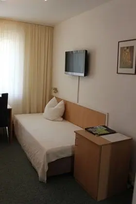 Standard Tek Kişilik Oda