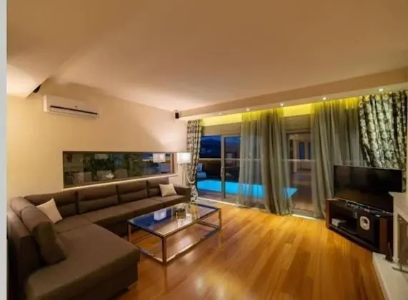 Classic Villa
