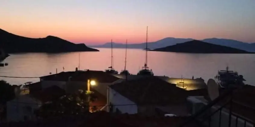 Exclusive Apart Daire, Deniz Manzaralı